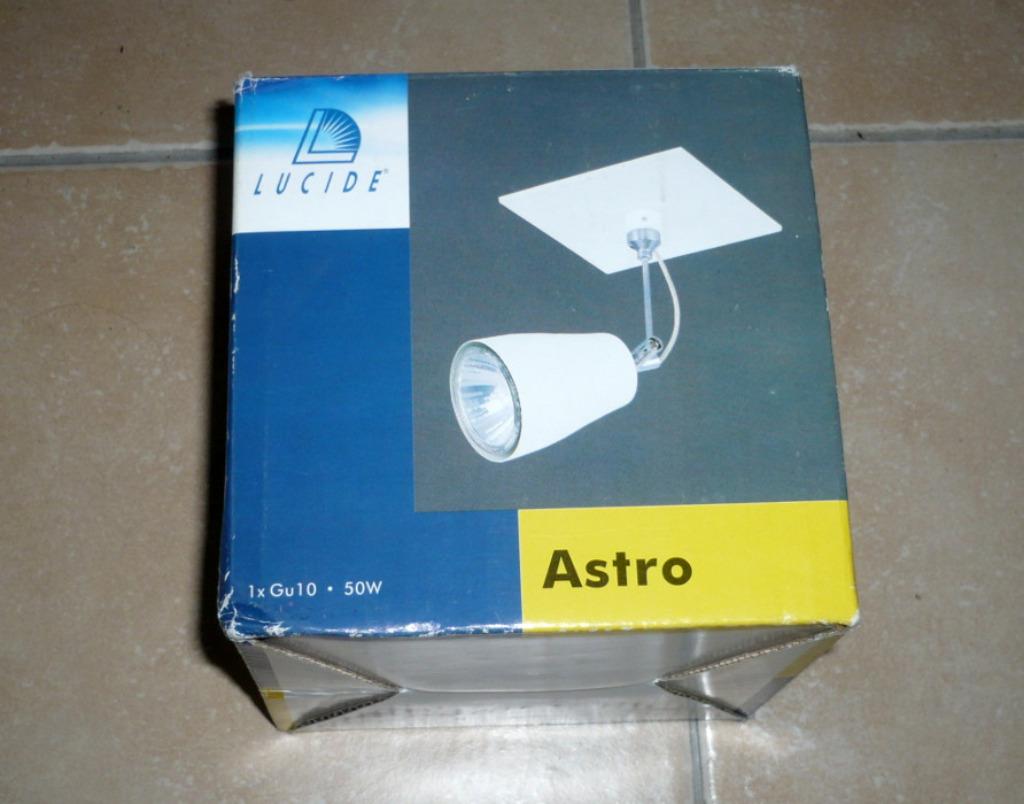 Petit Spot moderne Lucide Astro NEUF, Enlèvement, Neuf, Moderne, élégant, épuré, Spot encastrable ou Spot mural