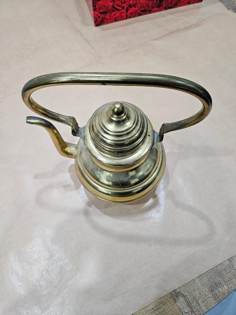 Théière, Antiquités & Art, Enlèvement