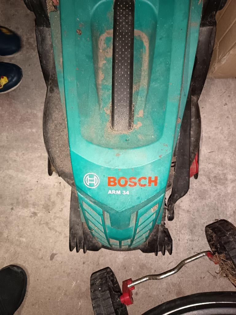 Grasmachine tondeuse Bosch 25€, Tuin en Terras, Ophalen, Zo goed als nieuw