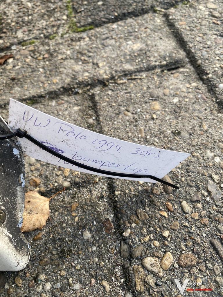 Vw Polo 1994 Bumperlip wit, Ophalen, Gebruikt, -, Voor