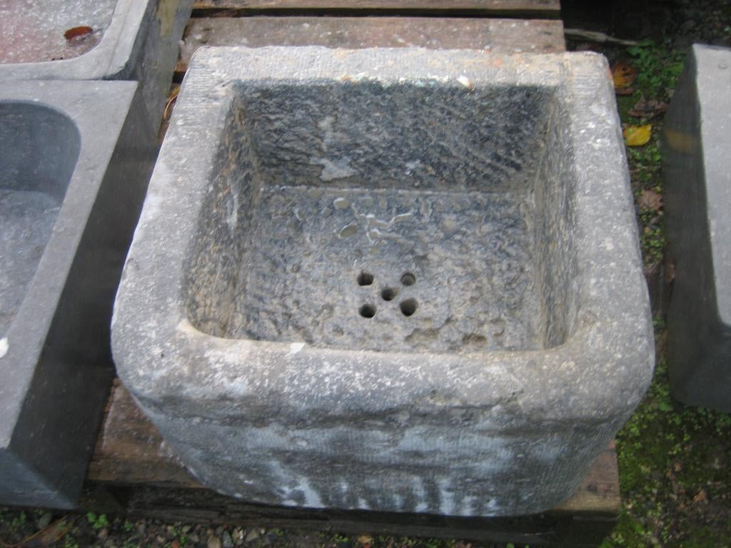 mooie diepe oude gefrijnde arduinen pompbak,gootsteen, Antiek en Kunst, Curiosa en Brocante, Ophalen