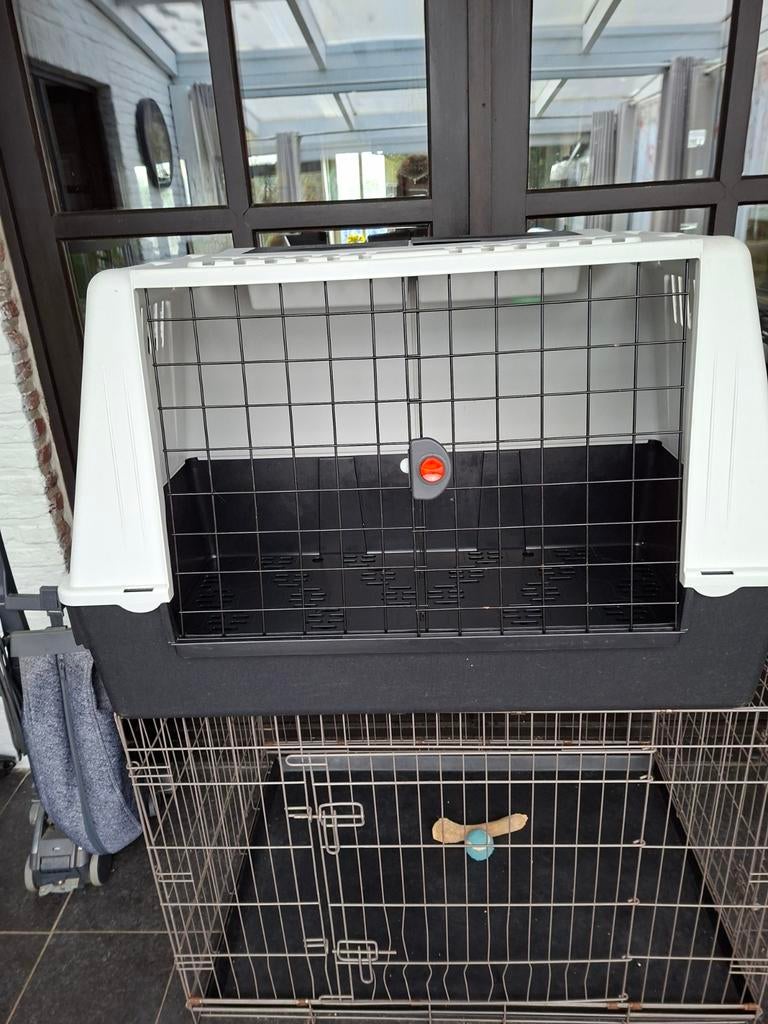 Honden kennel large, Dieren en Toebehoren, Hondenhokken, Ophalen