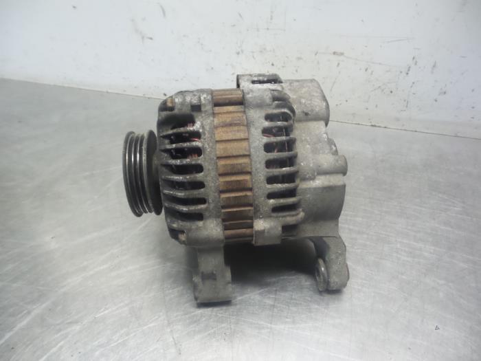 Dynamo d'un Renault Clio (Clio 2 01-), -, 3 mois de garantie, Utilisé, -