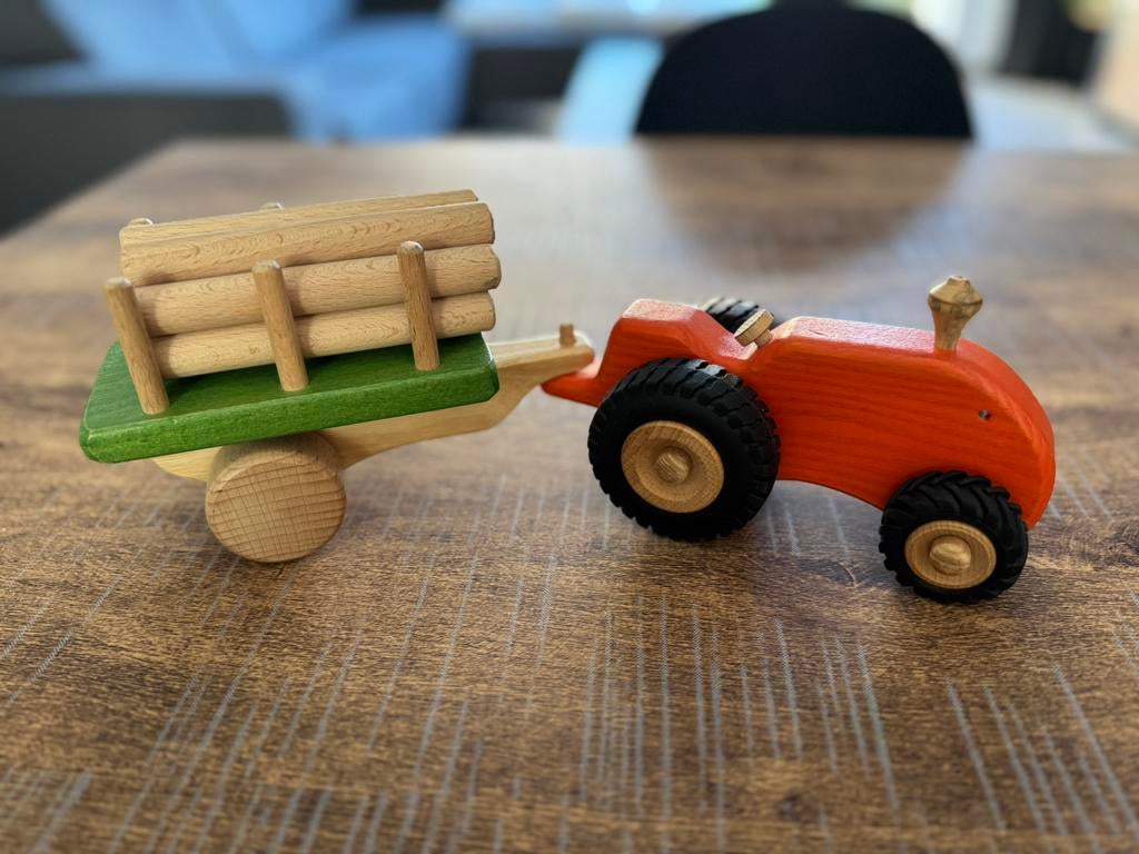 Houten traktor, Enlèvement, Utilisé