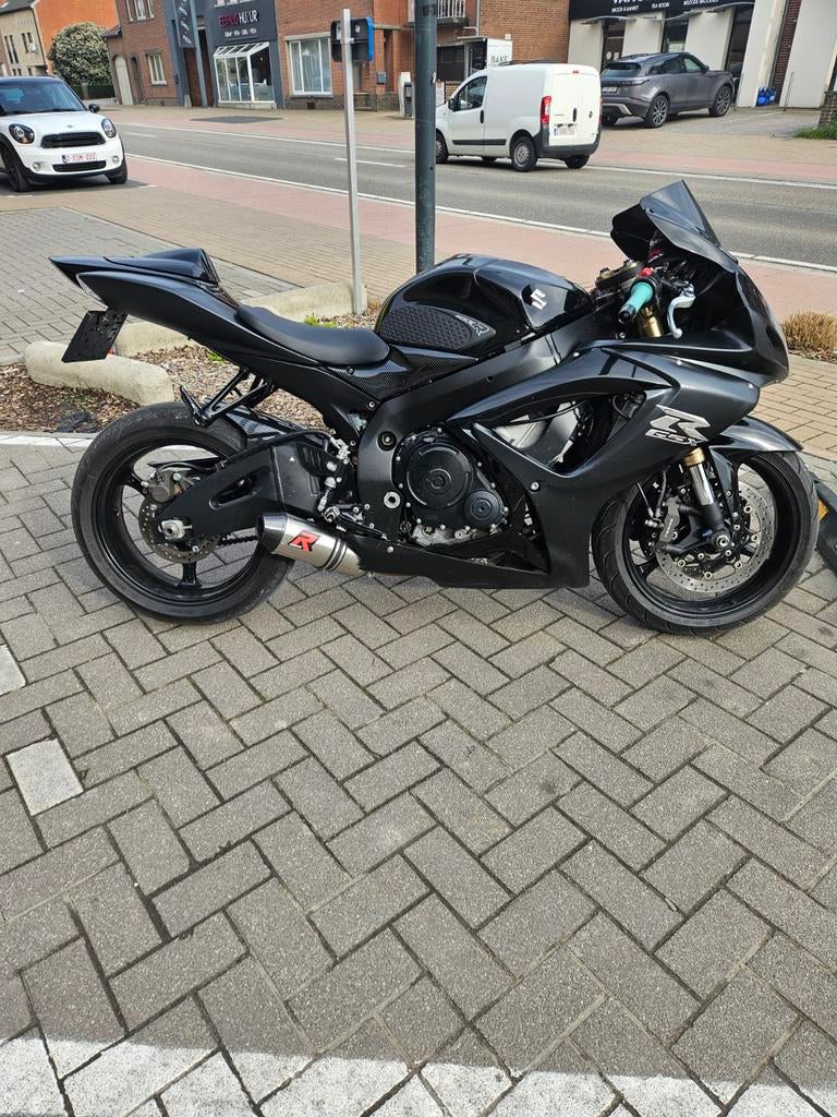 Suzuki gsxr 600