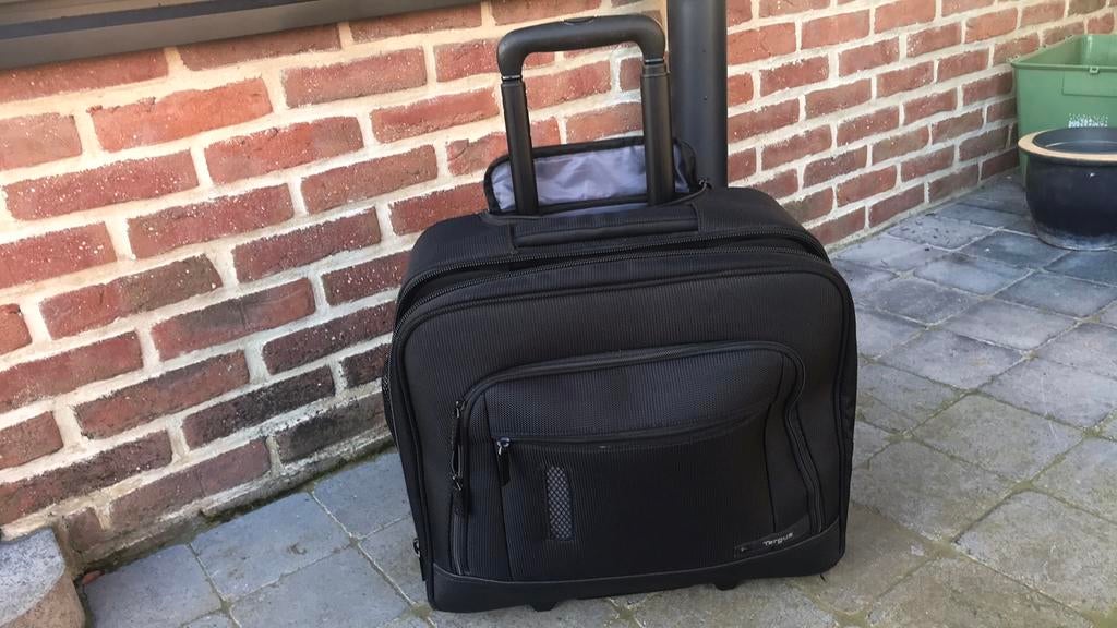 Laptoptas, Computers en Software, Laptoptassen, Ophalen, Zo goed als nieuw