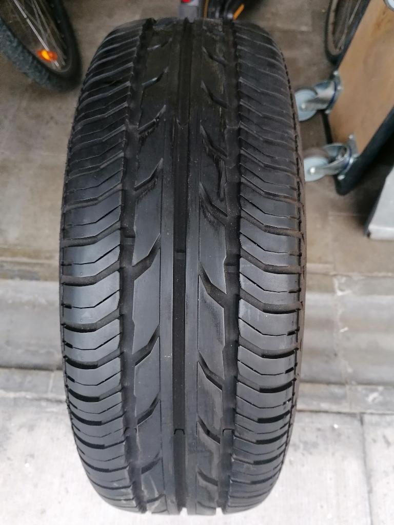 Pneu été Fulda Attiro 205/65/15 - 99H - 1 pièce, Caravanes & Camping, Caravanes & Camping Autre, Enlèvement ou Envoi, Utilisé