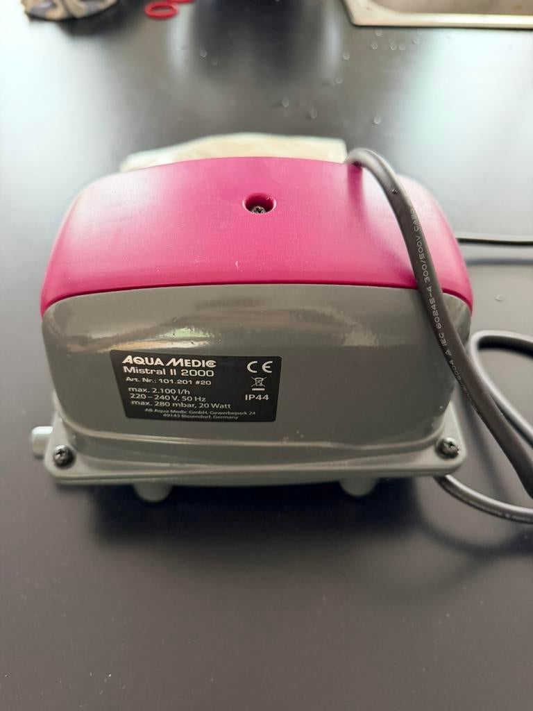 Compresseur fishroom aquarium 2100l/h aquamedic, Enlèvement ou Envoi