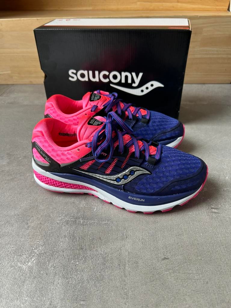 Saucony - Loopschoenen Triumph iso 2. Maat 38,5. Nieuw, Sport en Fitness, Hardloopschoenen, Nieuw, Hardlopen, Saucony