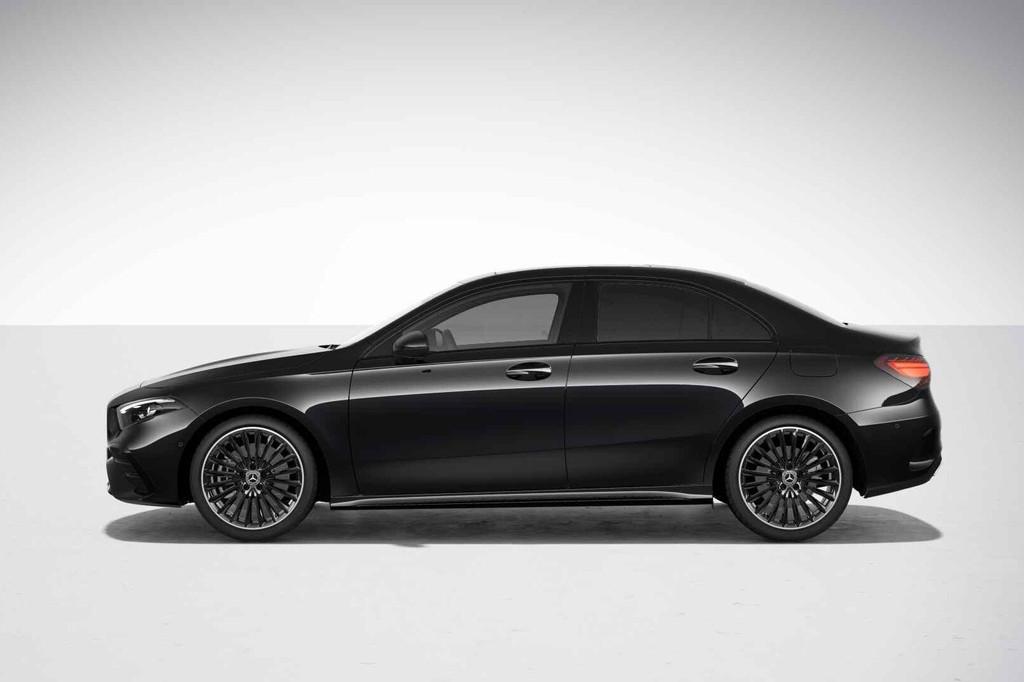 Mercedes-Benz A-klasse A 250 e AMG Line Night Pack | Panoram, Autos, Achat, 4 portes, 16 kWh, 120 kW