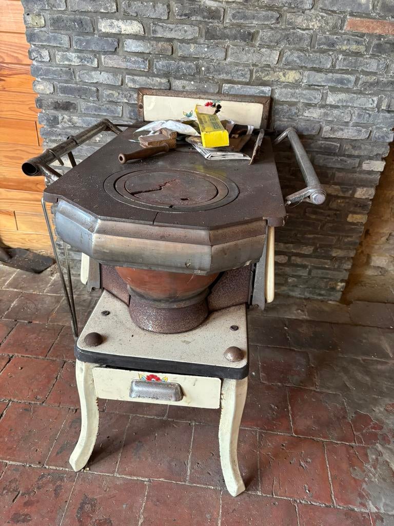 Kleine kolenstoof, Huis en Inrichting, Kachels, Ophalen, Zo goed als nieuw