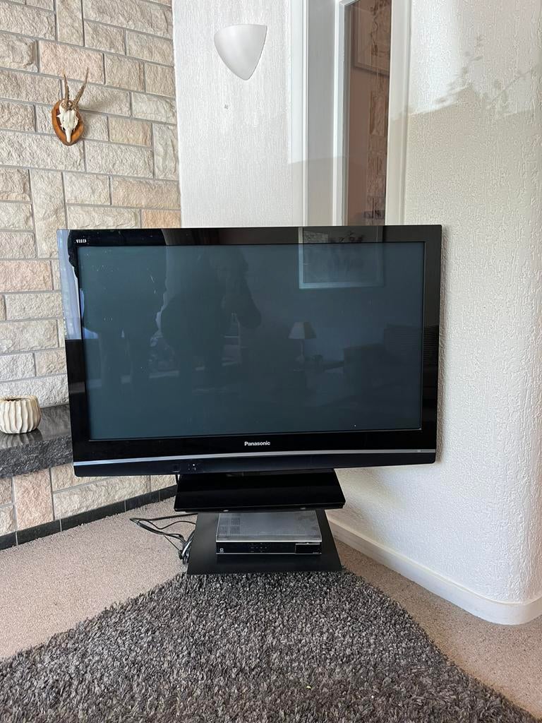 TV Panasonic Viera 42- inch op meubel, Audio, Tv en Foto, Televisies, Ophalen, Gebruikt, Panasonic, 80 tot 100 cm
