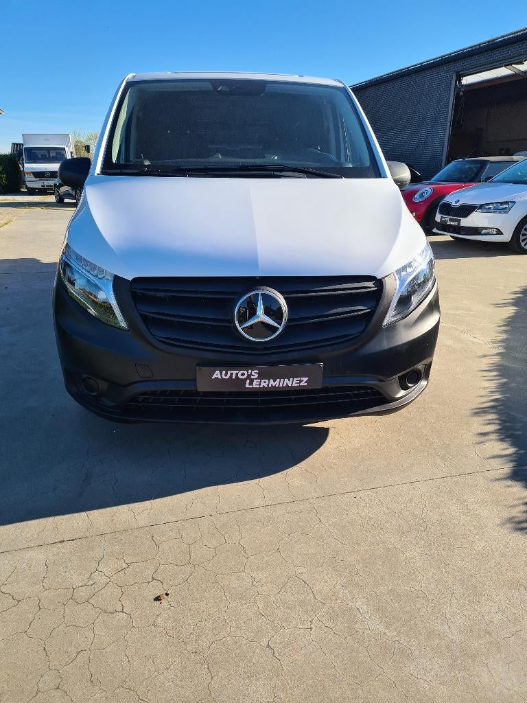 mercedes vito 110cdi l2, Auto's, Bestelwagens en Lichte vracht, Bedrijf, 360° camera, ABS, Achteruitrijcamera, Airbags, Airconditioning