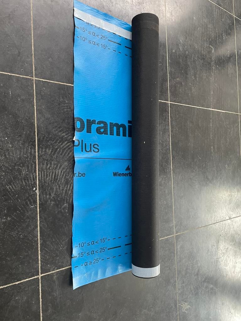 Koramic Plus onderdakfolie / dakfolie – rol, Doe-het-zelf en Bouw, Zeil en Folie, Ophalen, Zo goed als nieuw, 15 m² of meer, Folie