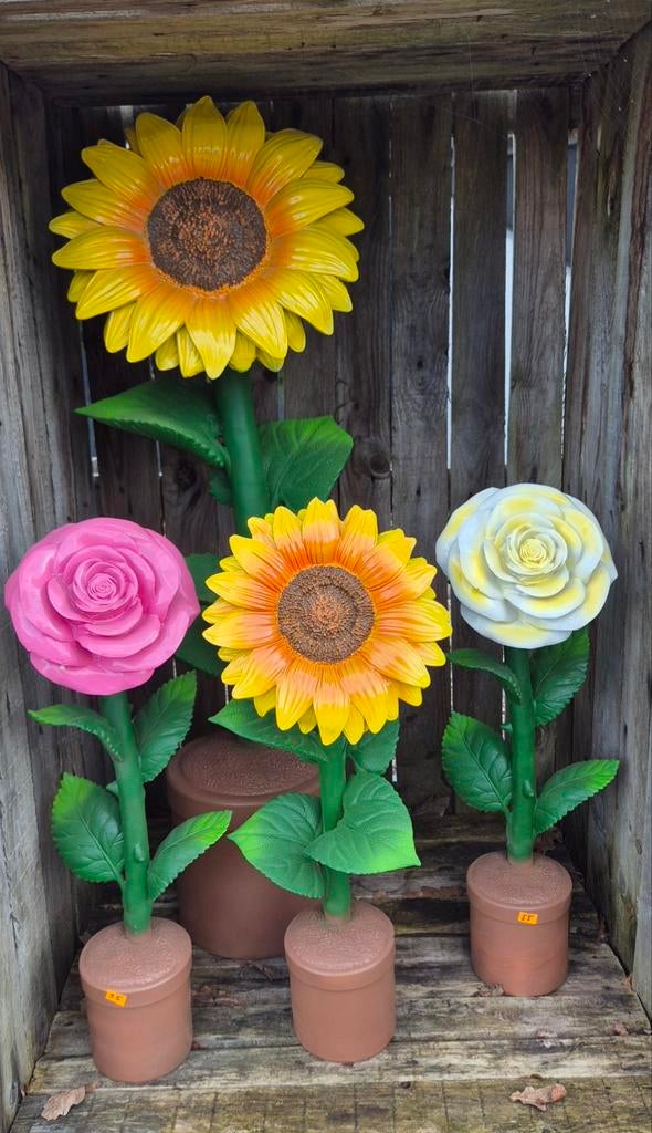 Grote en kleine polyester bloemen, Ophalen, Nieuw, Kunststof, Overige typen