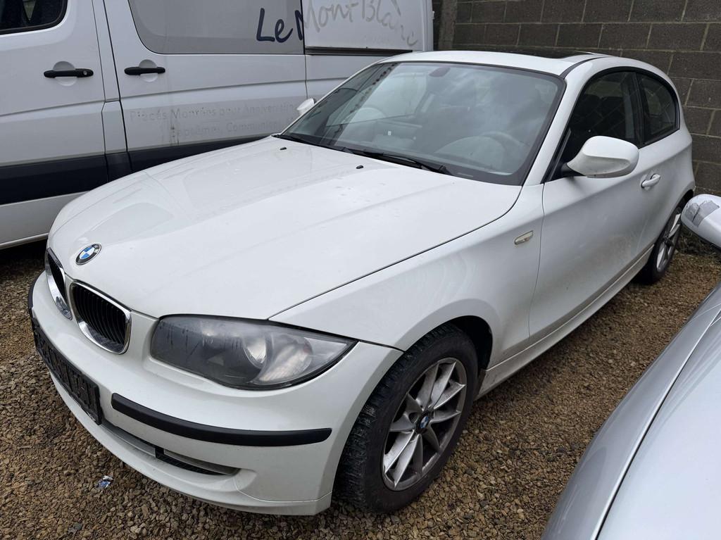 BMW 1 Serie 116 * moteur no start *, Autos, Euro 5, Achat, Entreprise, Boîte manuelle