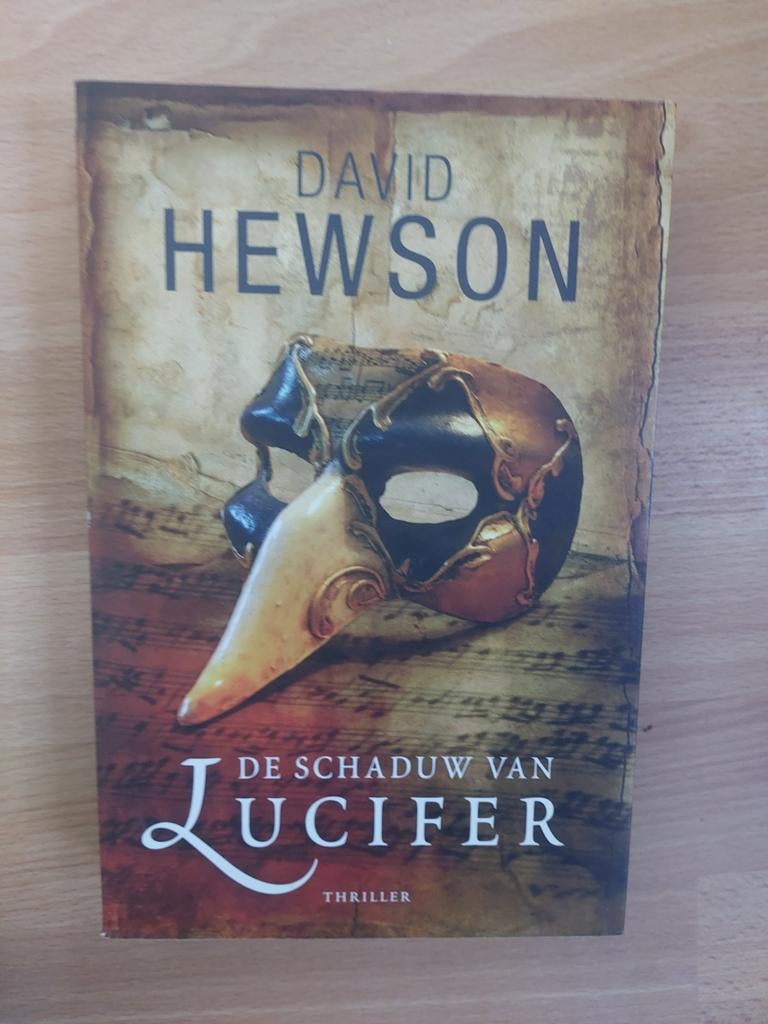 David Hewson : De schaduw van Lucifer, Boeken, Thrillers, Ophalen of Verzenden