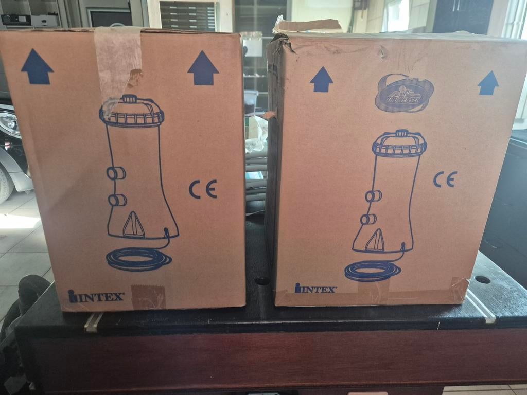 Intex filterpomp nieuw 2 stuks, Ophalen
