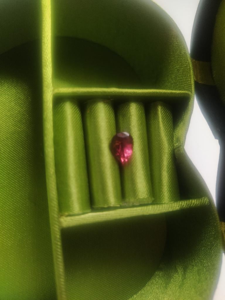 edelsteen granaat rhodoliet/chrysoberyl/toermalijn/maansteen, Ophalen of Verzenden, Zo goed als nieuw