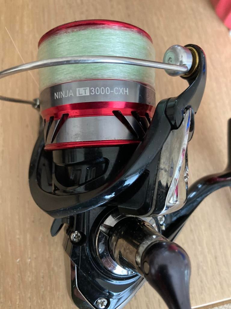 Daiwa 3000 ninja, Watersport en Boten, Hengelsport | Witvissen, Ophalen of Verzenden, Zo goed als nieuw, Molen