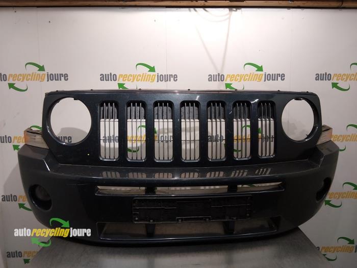 Pare-chocs avant d'un Jeep Patriot, Jeep, -, 3 mois de garantie, Utilisé