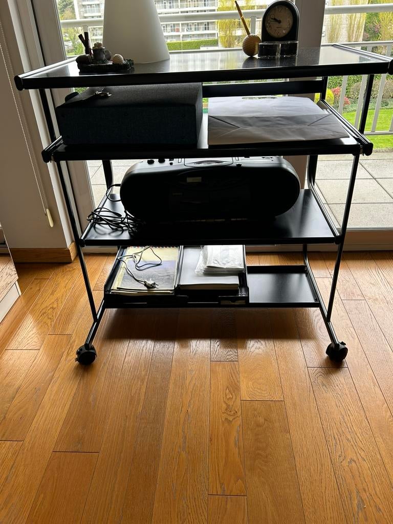 Meuble bureau, Enlèvement