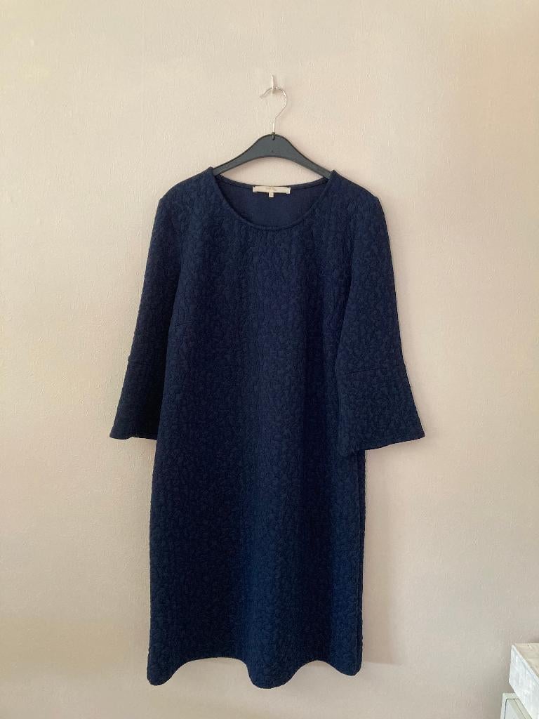 Donkerblauw winterkleed met 3/4 mouwen, Comme ça, 42, Kleding | Dames, Jurken, Blauw, Maat 42/44 (L), Zo goed als nieuw, Comme ça