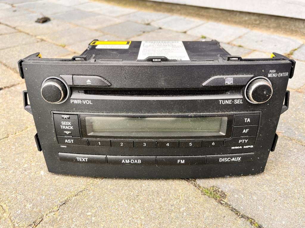 Toyota auris radio, Autos : Divers, Autoradios, Enlèvement ou Envoi, Comme neuf