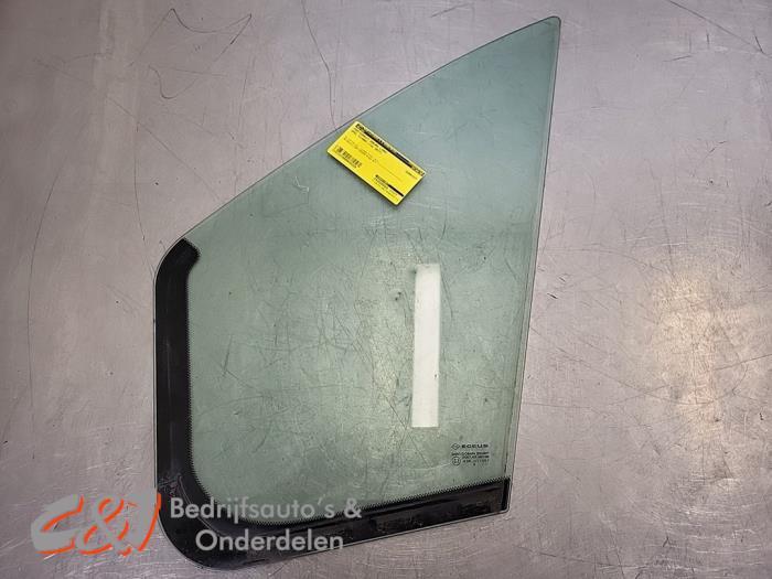 Vitre portière 2portes gauche d'un Opel Vivaro, -, Opel, 3 mois de garantie, Utilisé