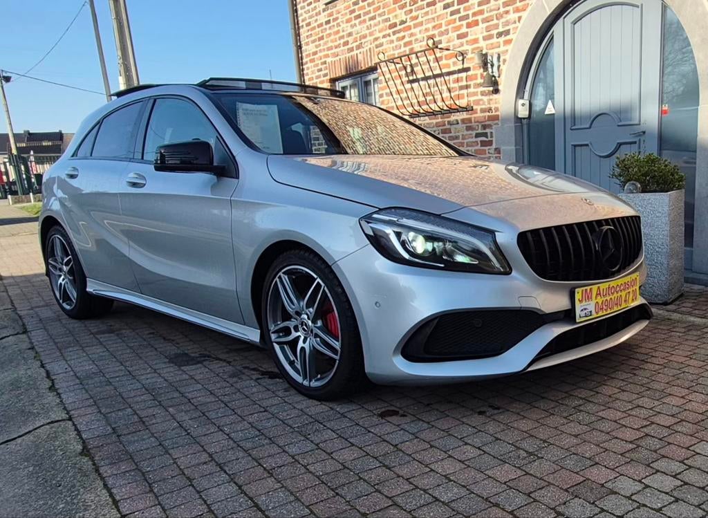 Mercedes A180 pack amg 1.6 ️, Auto's, Mercedes-Benz, 4 cilinders, 1600 cc, Bedrijf, 5 deurs