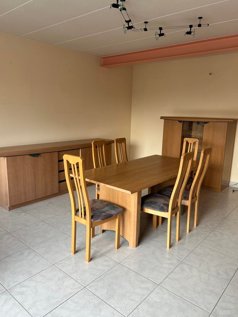 Volledige eetplaats, Ophalen, Gebruikt