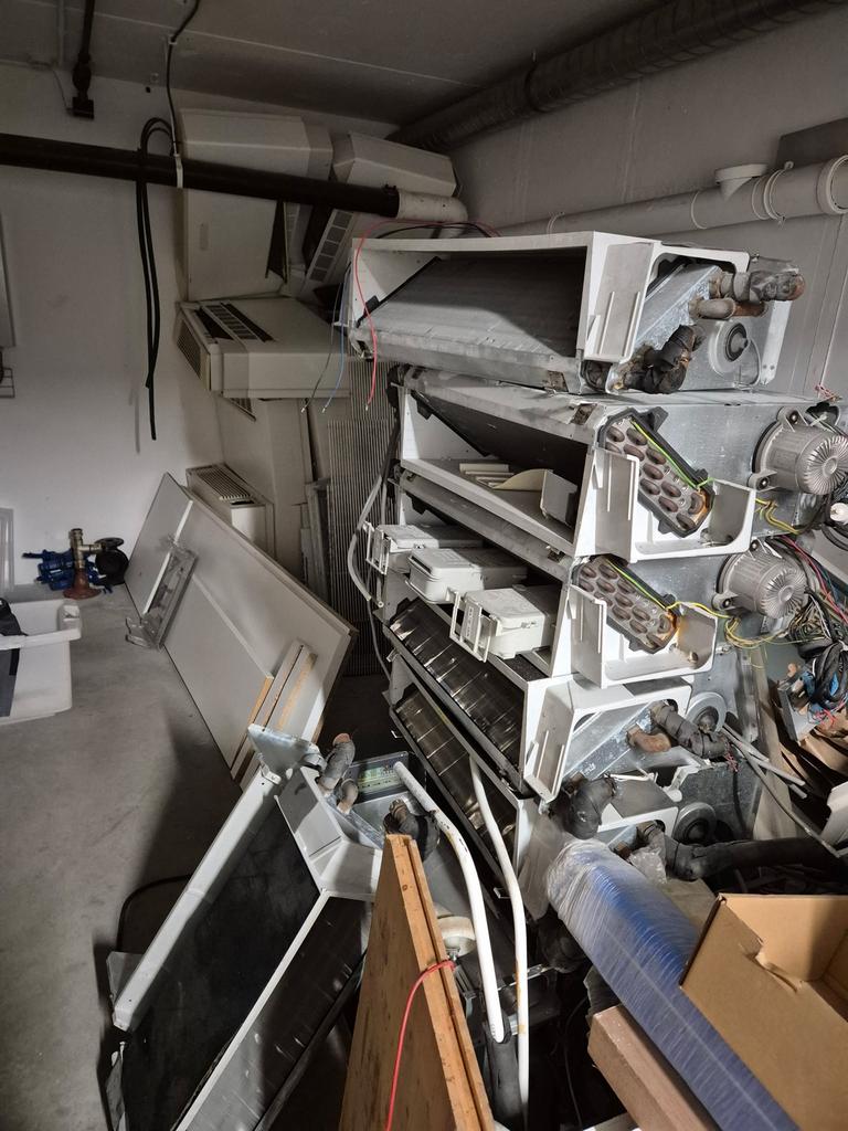 Ferrailleur Bruxelles et Environ 0487583826, Enlèvement, Comme neuf