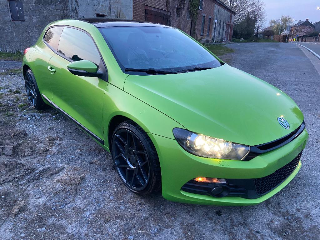 A vendre vw scirocco 2.0tdi 2009, Autos, Volkswagen, Particulier, Scirocco, ABS, Phares directionnels, Airbags, Air conditionné