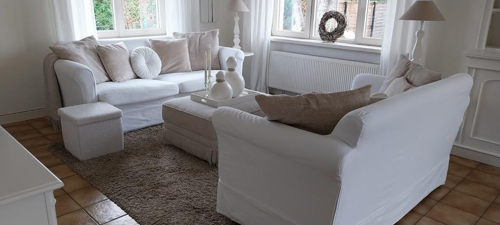 Canapé 3 places/2 places et pouf de rangement. Les couvercle, Maison & Meubles, Canapés | Coins salons complets, Enlèvement