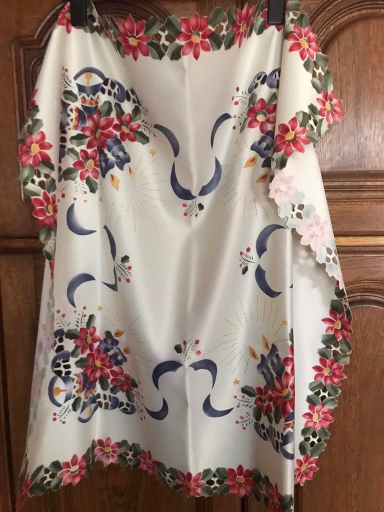 A vendre GRAND NAPPERON., Neuf