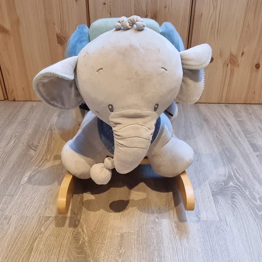 Schommel dier olifant., Ophalen