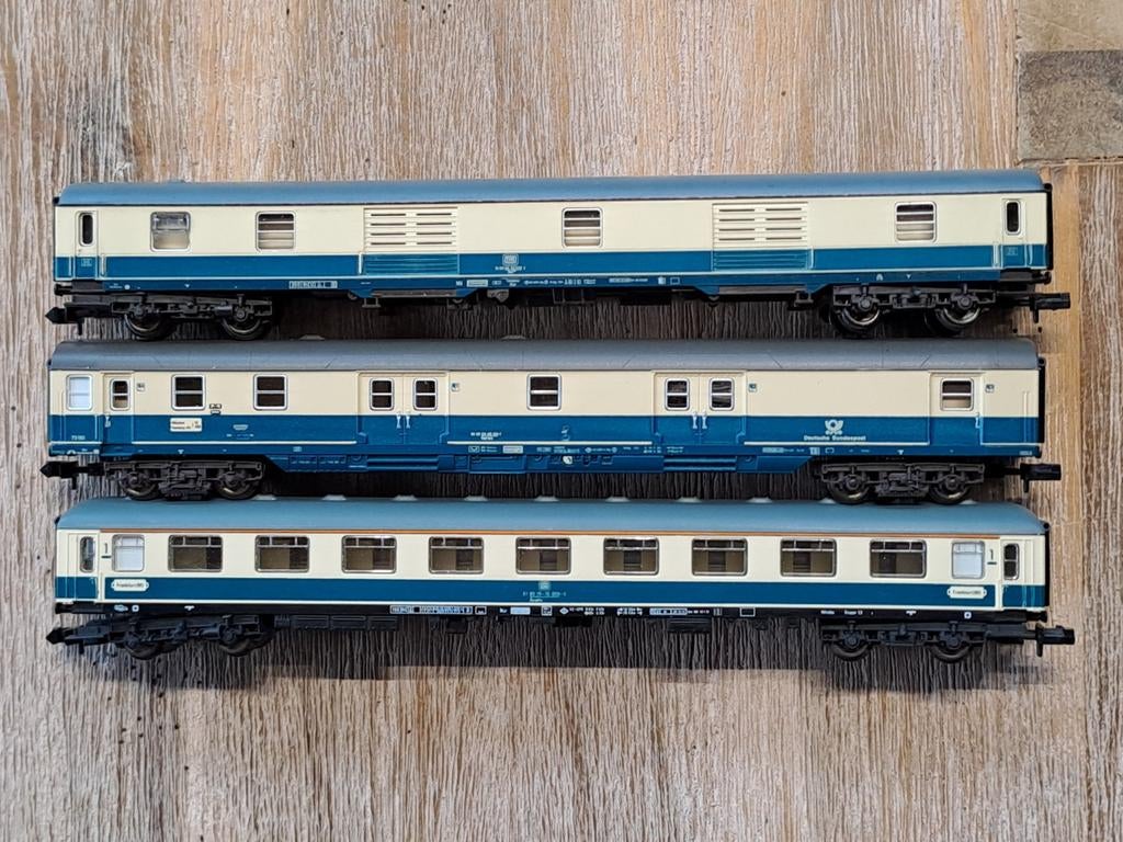 Fleischmann piccolo passagierswagon en 2 bagagewagens, Ophalen of Verzenden, Wagon, Fleischmann