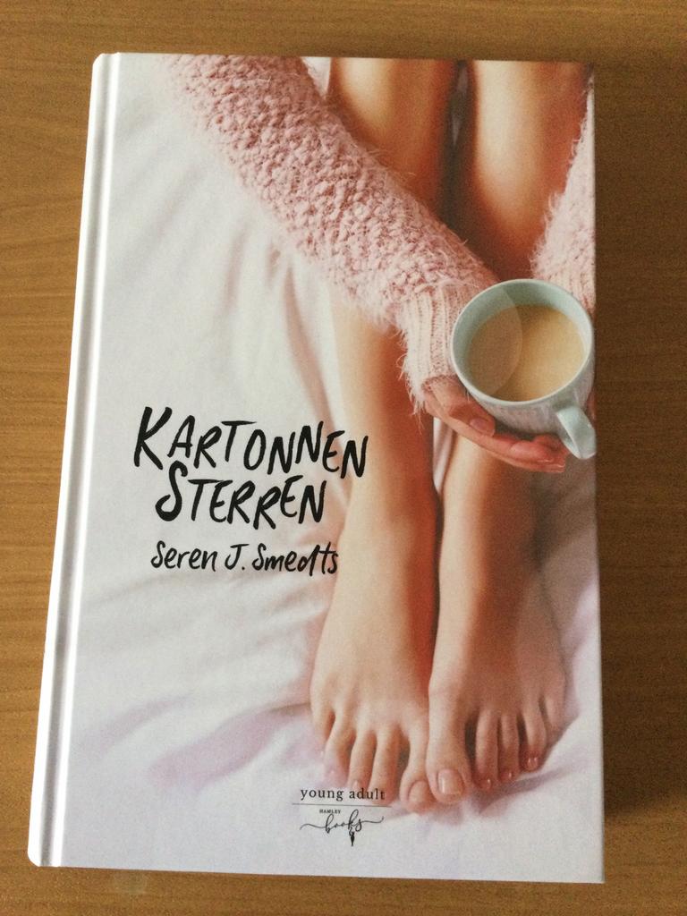 Kartonnen sterren - Seren J. Smedts - Young Adult, Boeken, Ophalen of Verzenden, Nieuw