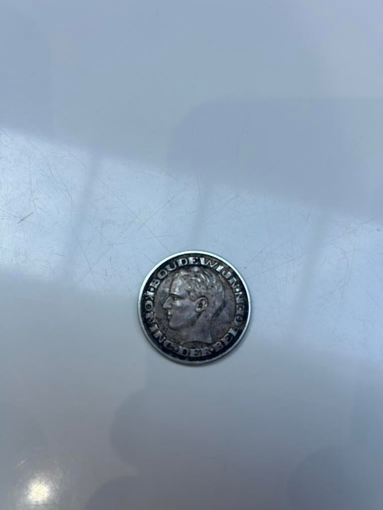 Oude munt, Enlèvement