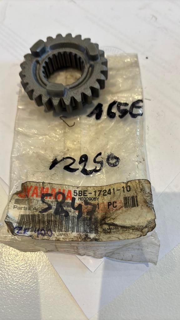 5BE-17241-10 Pinon Yz 250 Yamaha, Motoren, Onderdelen | Yamaha, Ophalen of Verzenden, Nieuw