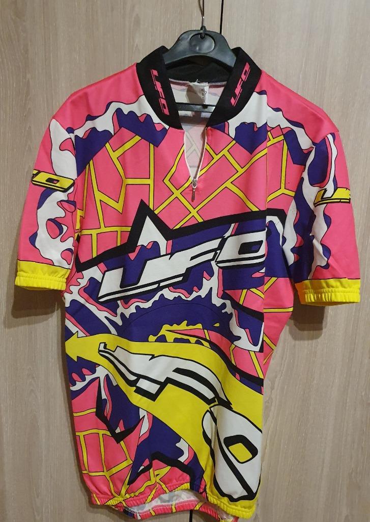 Maillot + Cuissard  cyclisme UFO VINTAGE, Enlèvement, Comme neuf, Vêtements