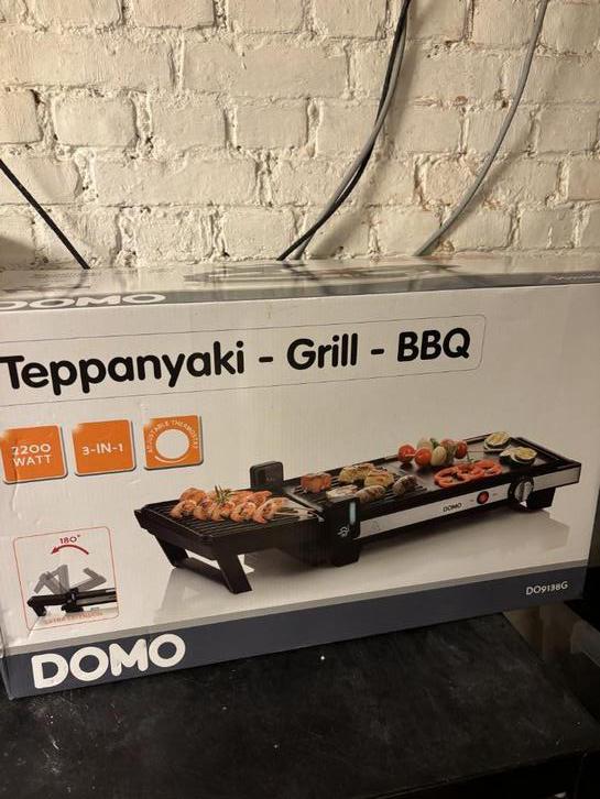 Domo Teppanyaki - Grill - BBQ - 2200W - nieuw! nog in doos, Elektronische apparatuur, Grillplaten, Ophalen, Nieuw, Tafelgrill