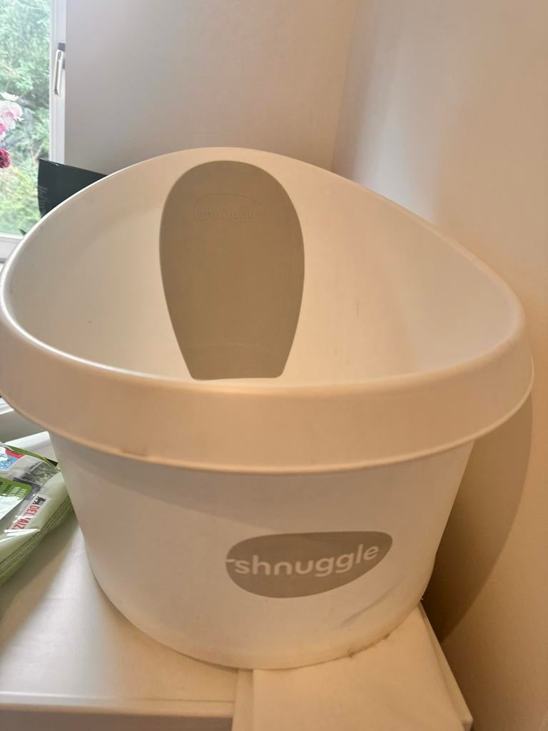 Baignoire bébé Shnuggle – 20€, Enfants & Bébés, Bains & Soins, Utilisé, Baignoire, Autres marques, Standard, Enlèvement