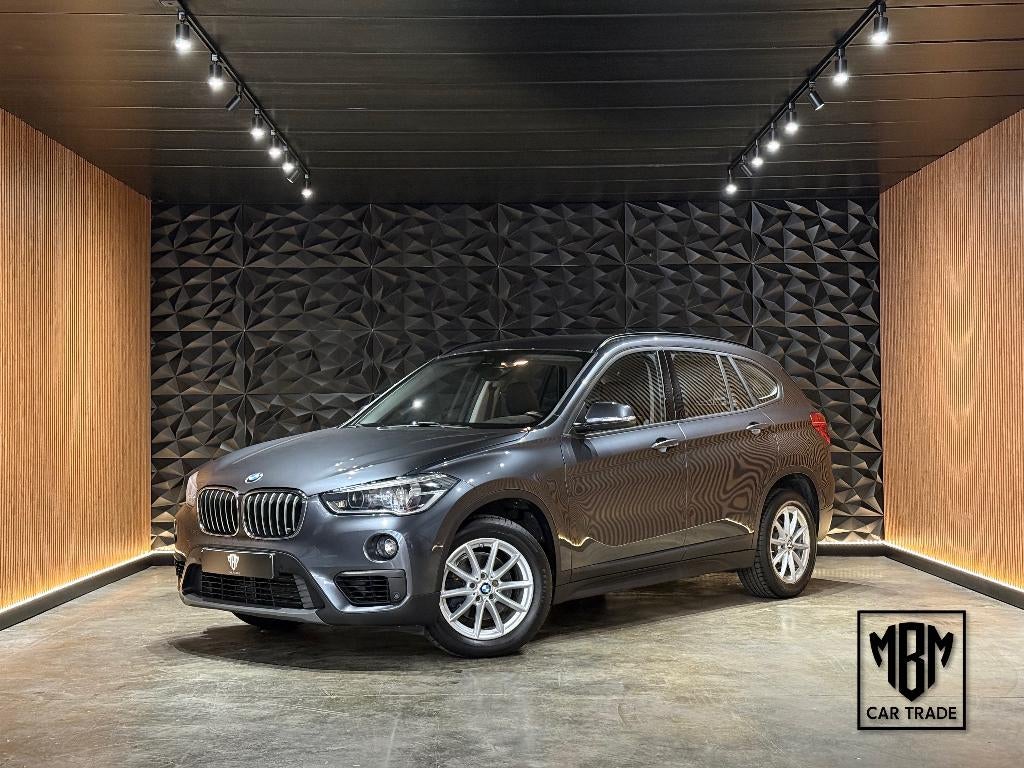 ✅ BMW X1 sDrive18i Automaat GARANTIE Leer Navi Zetelverw, 1505 kg, Leder, Bedrijf, 5 zetels
