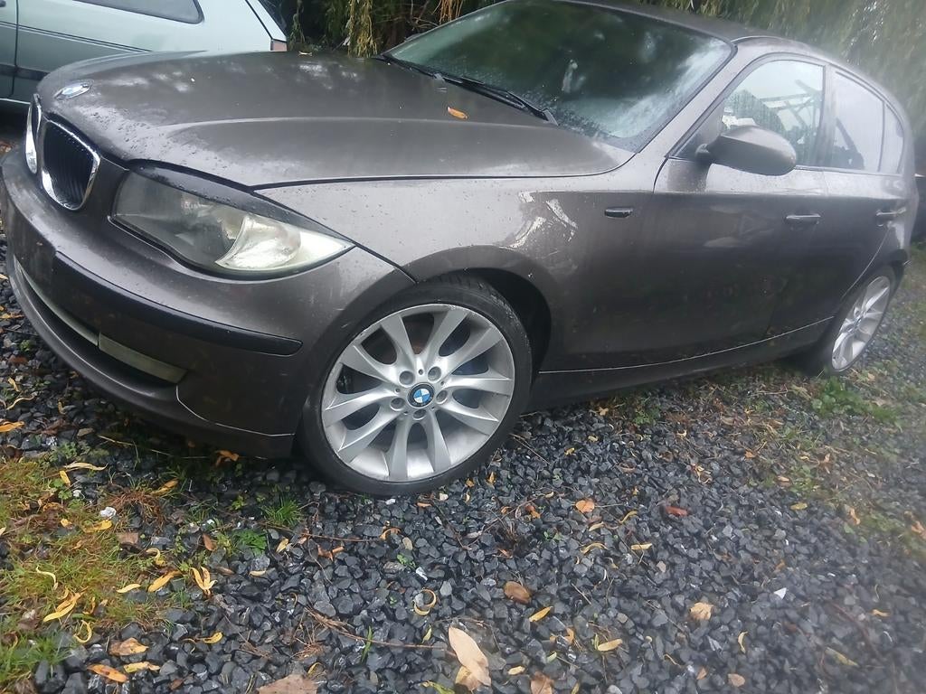 Bmw série 118d e87 2008 en pièces détachées uniquement, Enlèvement, BMW