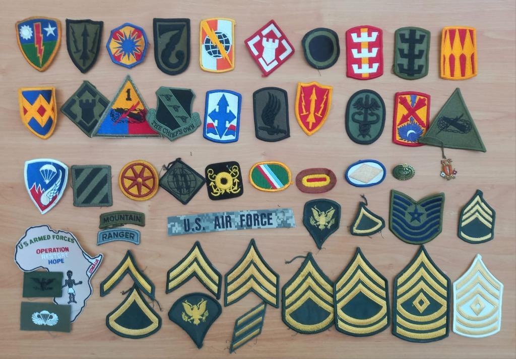 50 US ARMY Patches Airborne Special Forces Insignes (LOT6), Verzamelen, Ophalen of Verzenden, Landmacht, Embleem of Badge