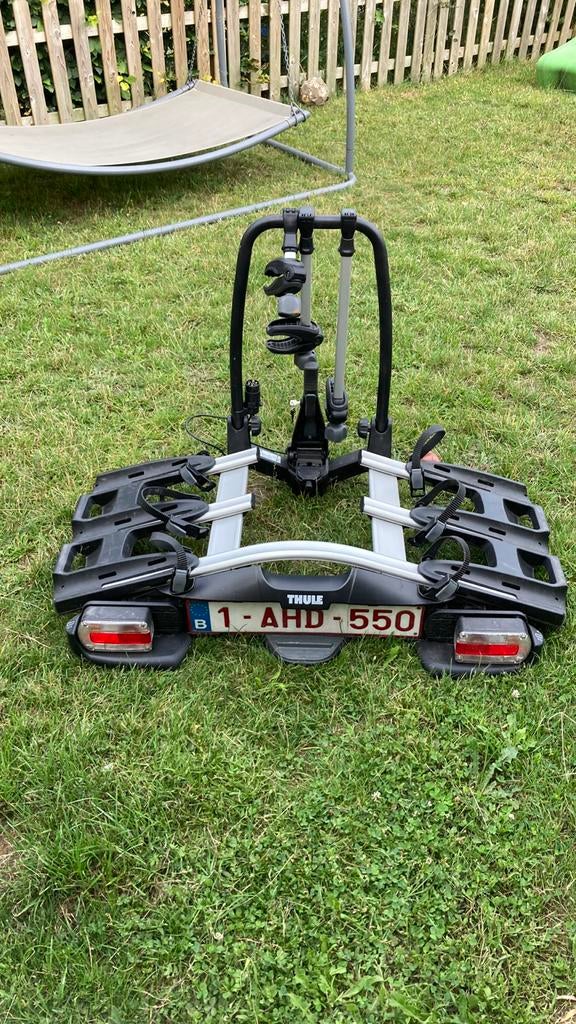 Te huur: fietsenrek Thule 3 fietsen, Enlèvement