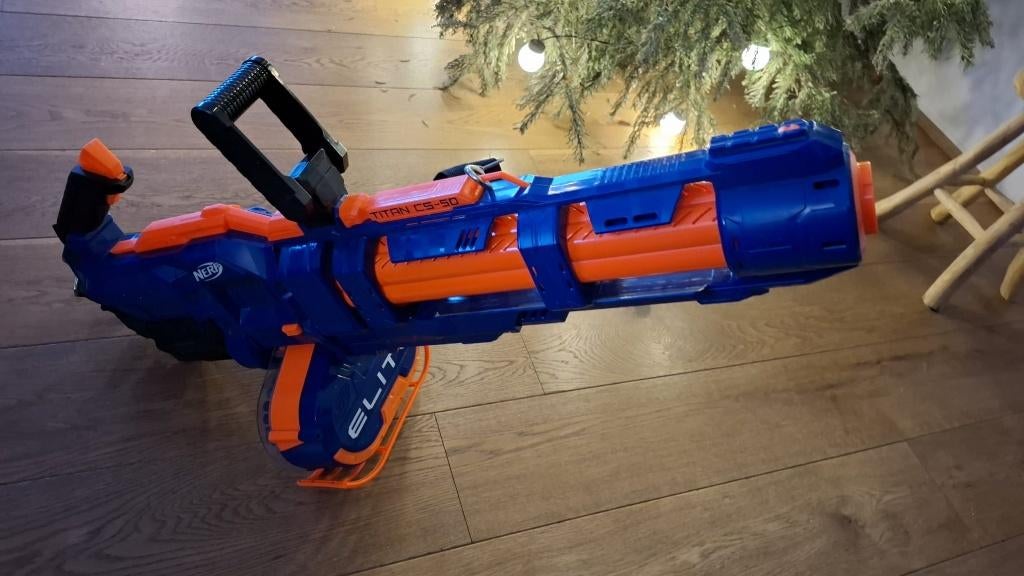 nerf titan cs 50, Ophalen, Zo goed als nieuw