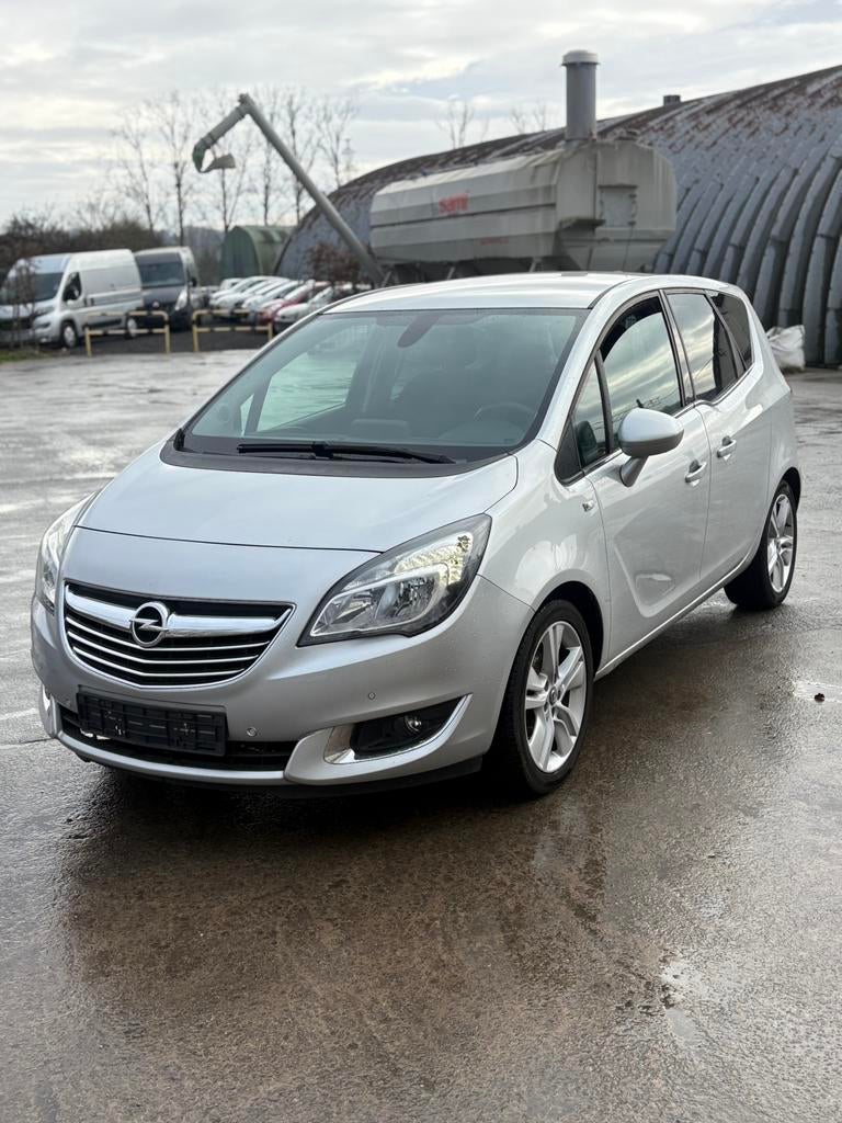 OPEL MERIVA 1.4i ESSENCE EURO 6, Auto's, Opel, 4 cilinders, Particulier, Meriva, Euro 6