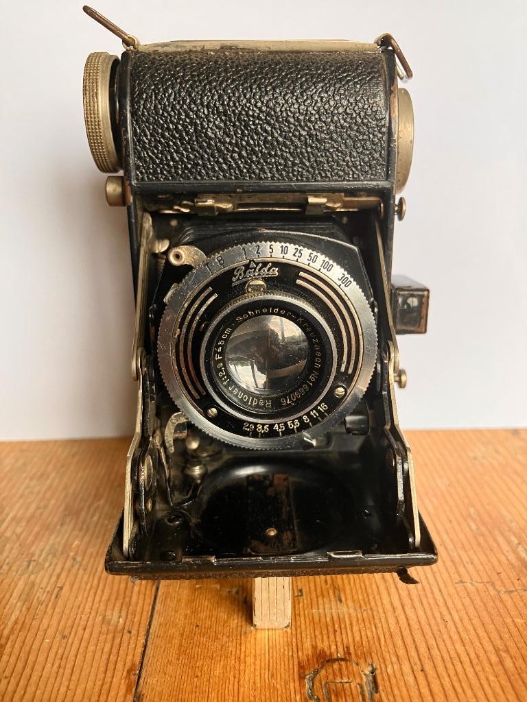 Balda Baldalette, Enlèvement, Avant 1940, Appareils photo